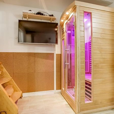 Flat For 4 Located In The Heart Of Paris ปารีส ภายนอก รูปภาพ